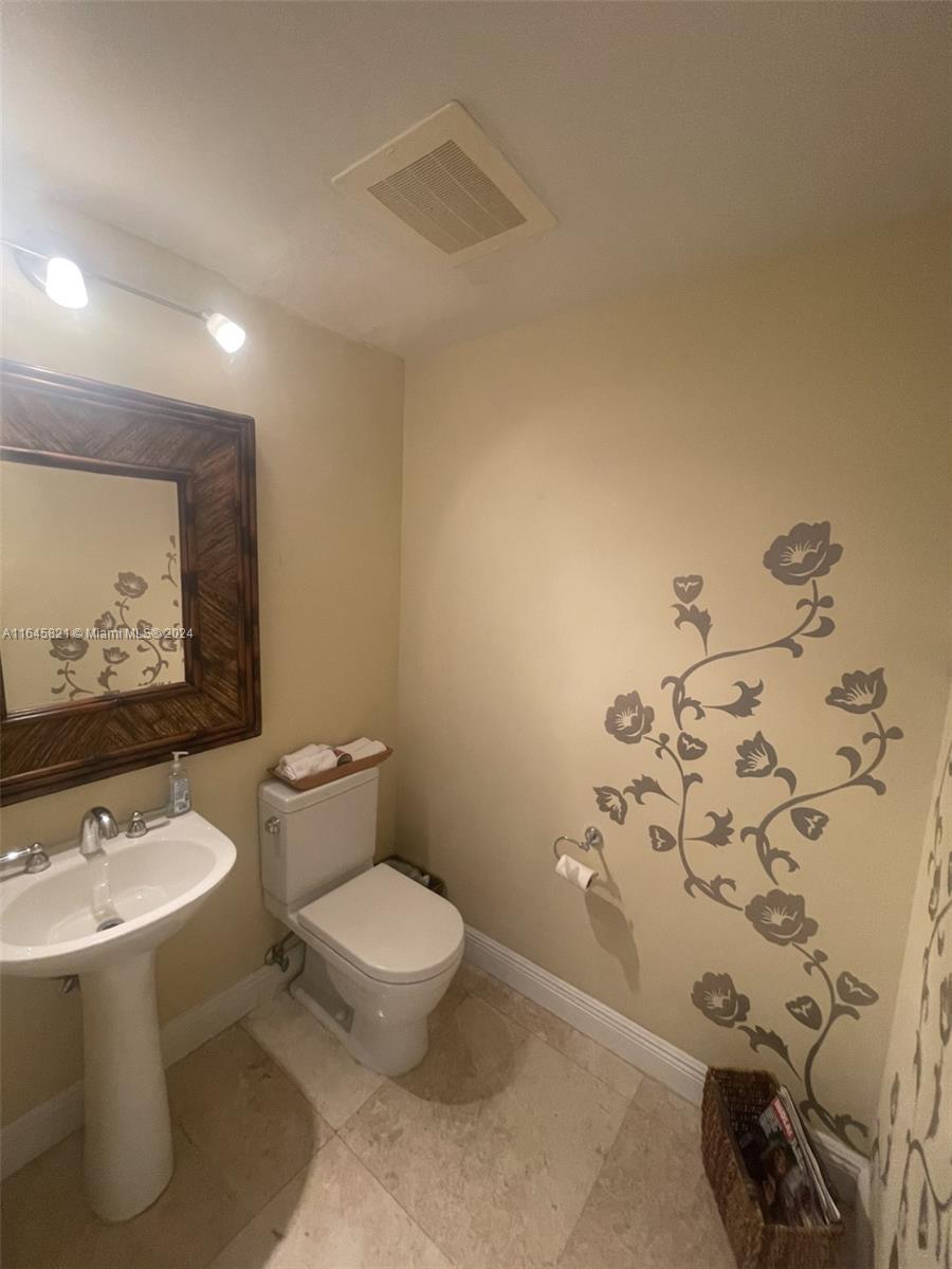 AVENTURA MARINA CONDO NUM - Residential Lease