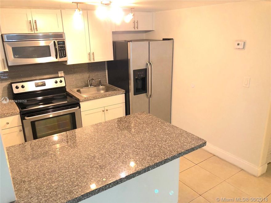 Great and Beautiful 1/1 Unit in a Desirable and Central Area close by the MIA (Miami International Airport) Main entrance. Total renovated kitchen and bathroom. Everything is new. Laundry in building. Beautiful Pool facing the canal. Gated Parking lot, with one assigned spot. This unit is READY TO MOVE. Schedule your visit now.