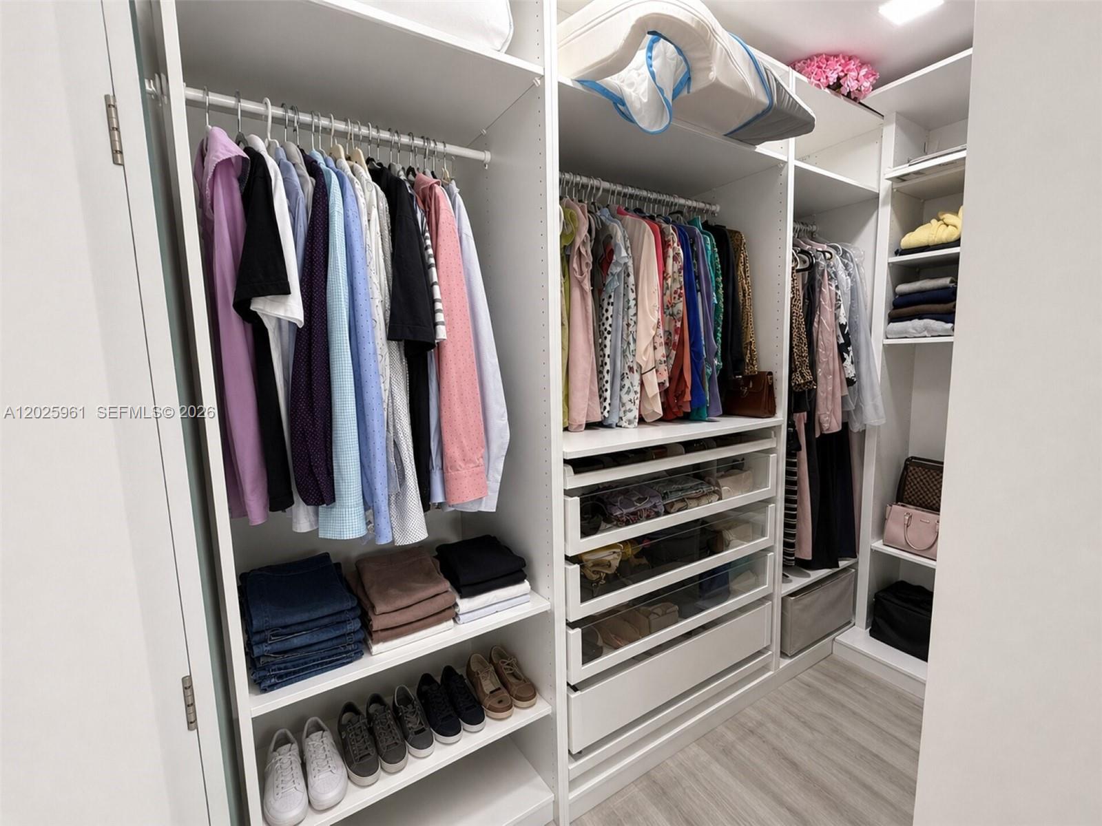 PINE ACRES SEC 1 - Residential