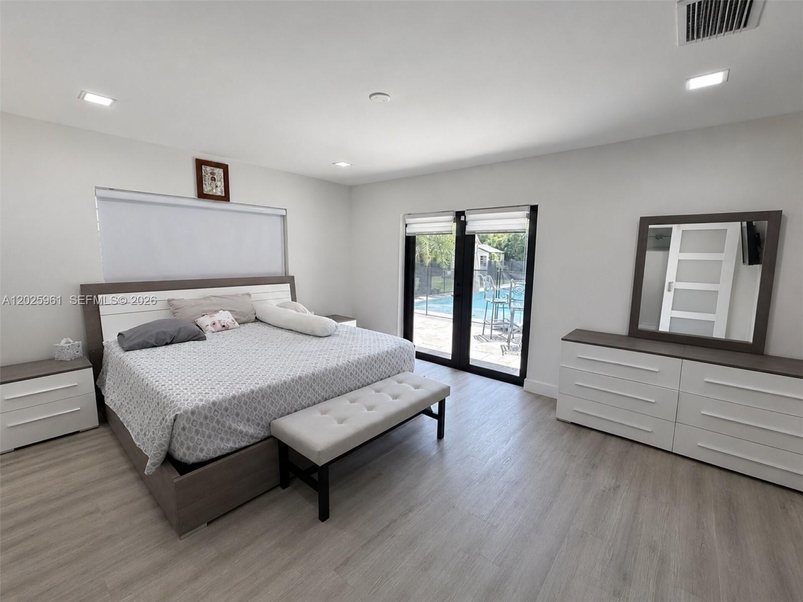 PINE ACRES SEC 1 - Residential