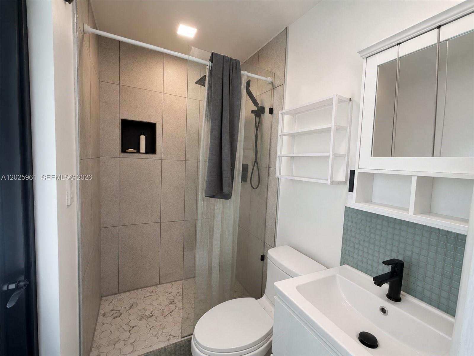 PINE ACRES SEC 1 - Residential