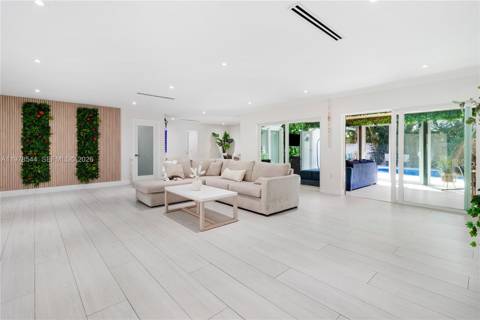 WESTVIEW SEC 3 PART 1 AME - Residential