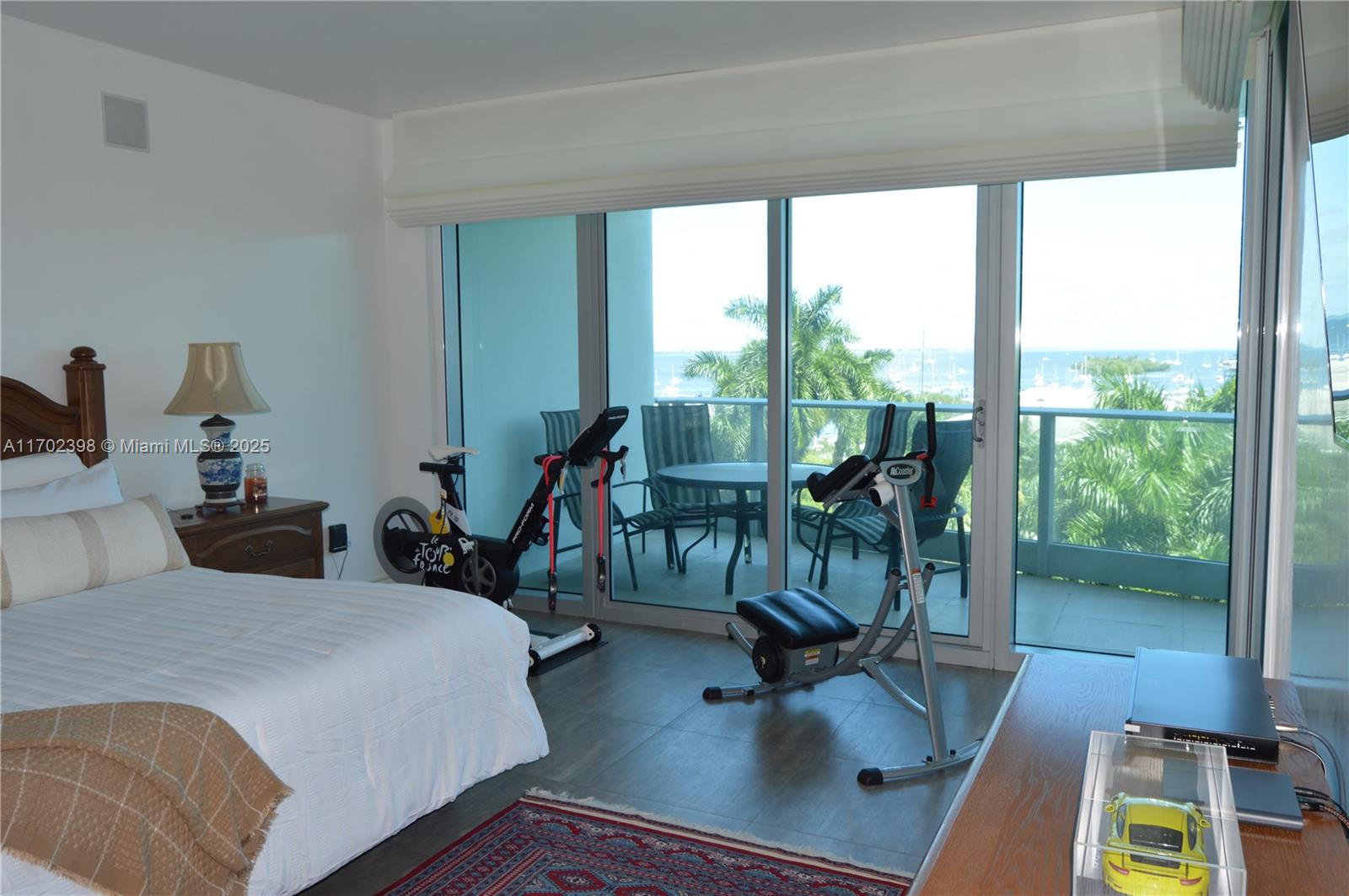 GROVENOR HOUSE CONDO - Residential