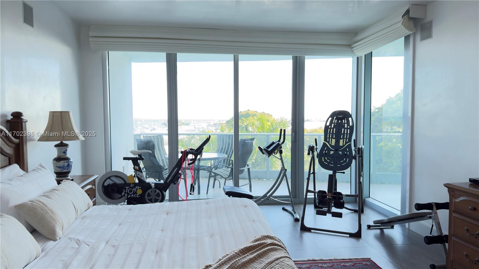 GROVENOR HOUSE CONDO - Residential