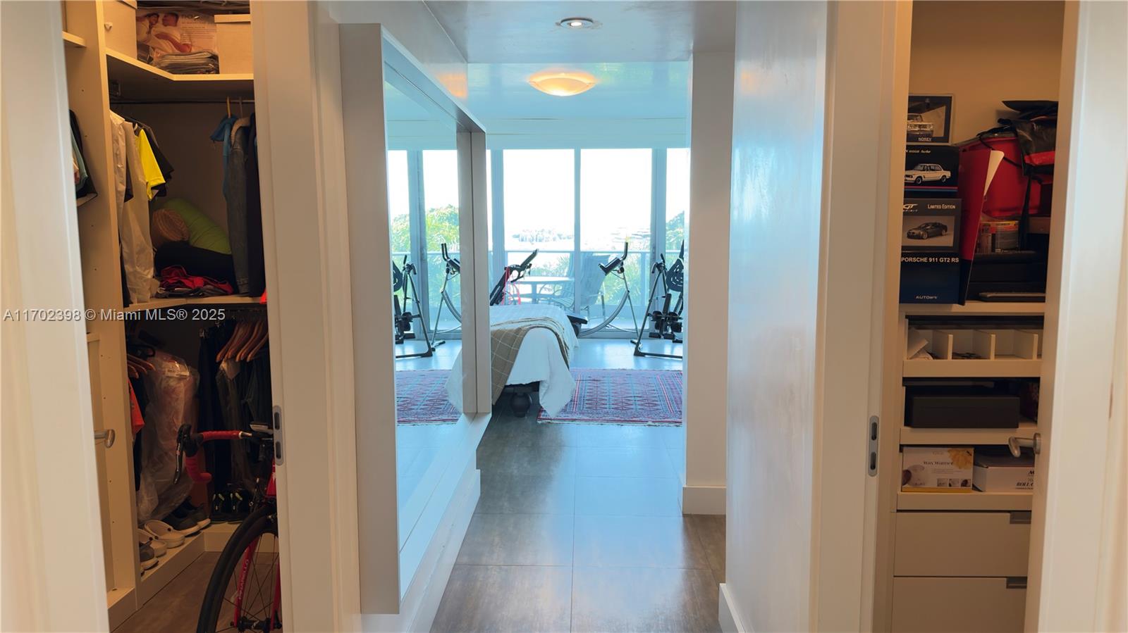 GROVENOR HOUSE CONDO - Residential