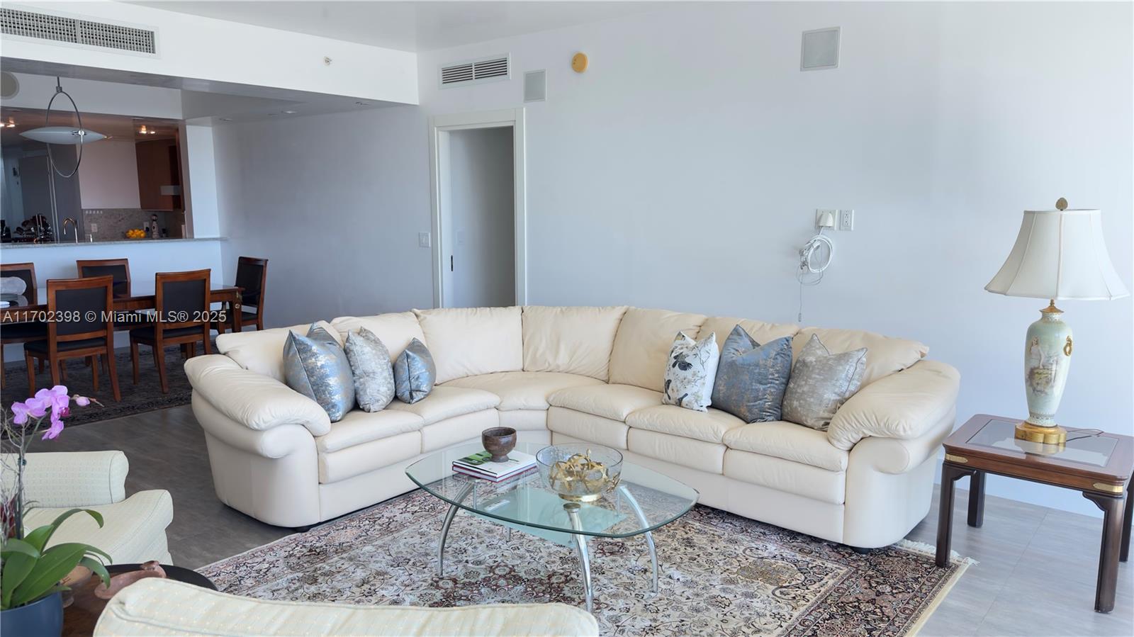 GROVENOR HOUSE CONDO - Residential