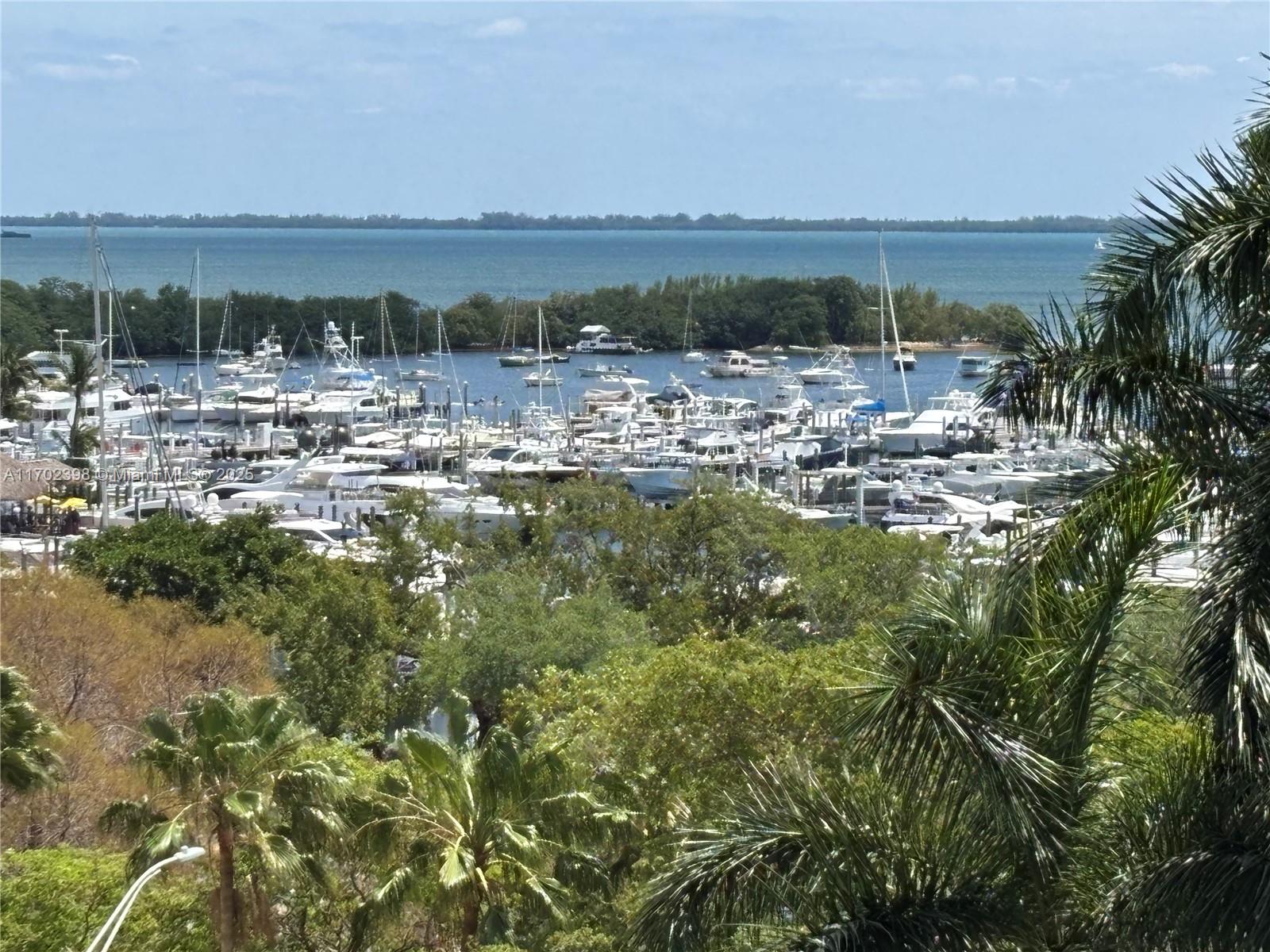 GROVENOR HOUSE CONDO - Residential