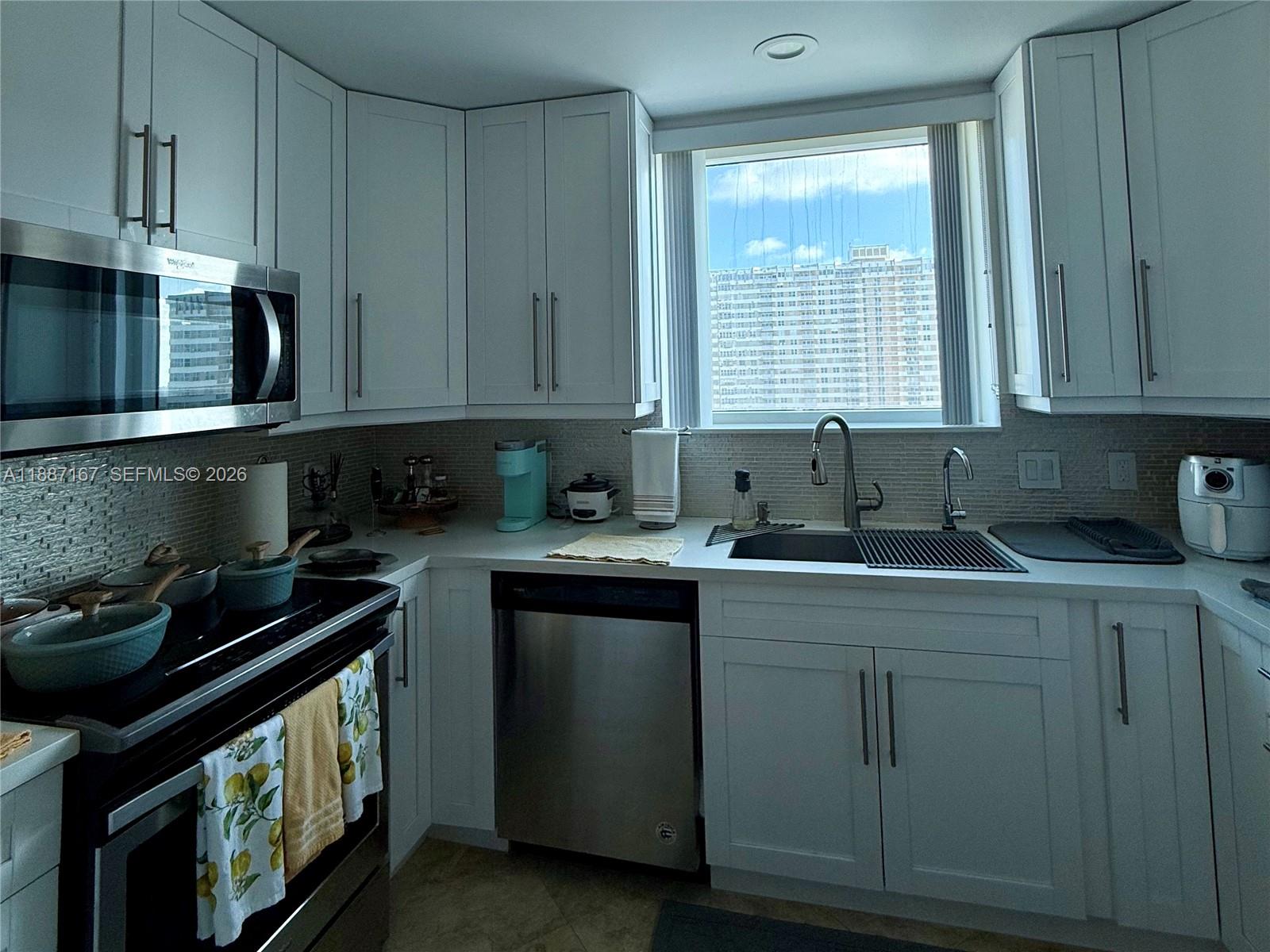 OCEAN MARINE YACHT CLUB C - Residential