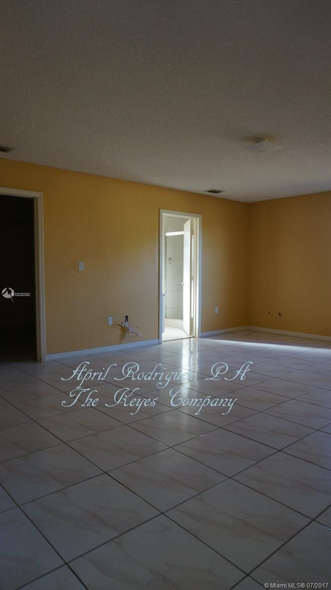 GREEN GROVE ACRES - Residential