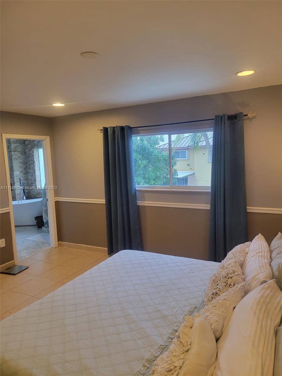 LAGUNA PONDS SEC 2 - Residential