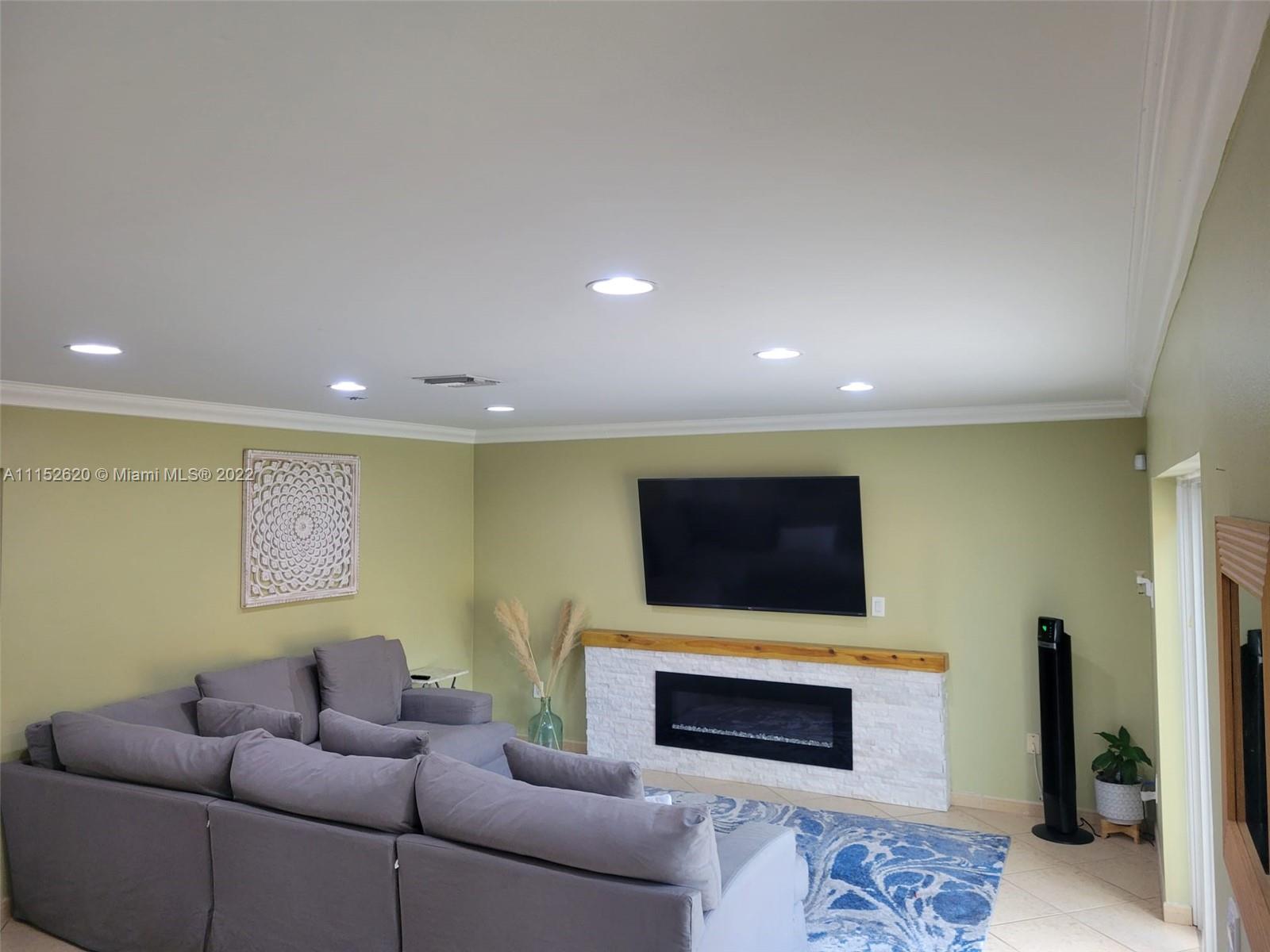 LAGUNA PONDS SEC 2 - Residential