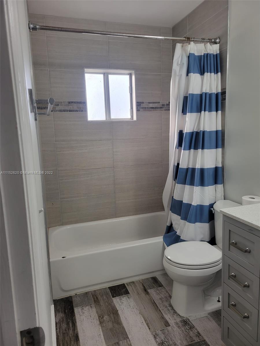 LAGUNA PONDS SEC 2 - Residential