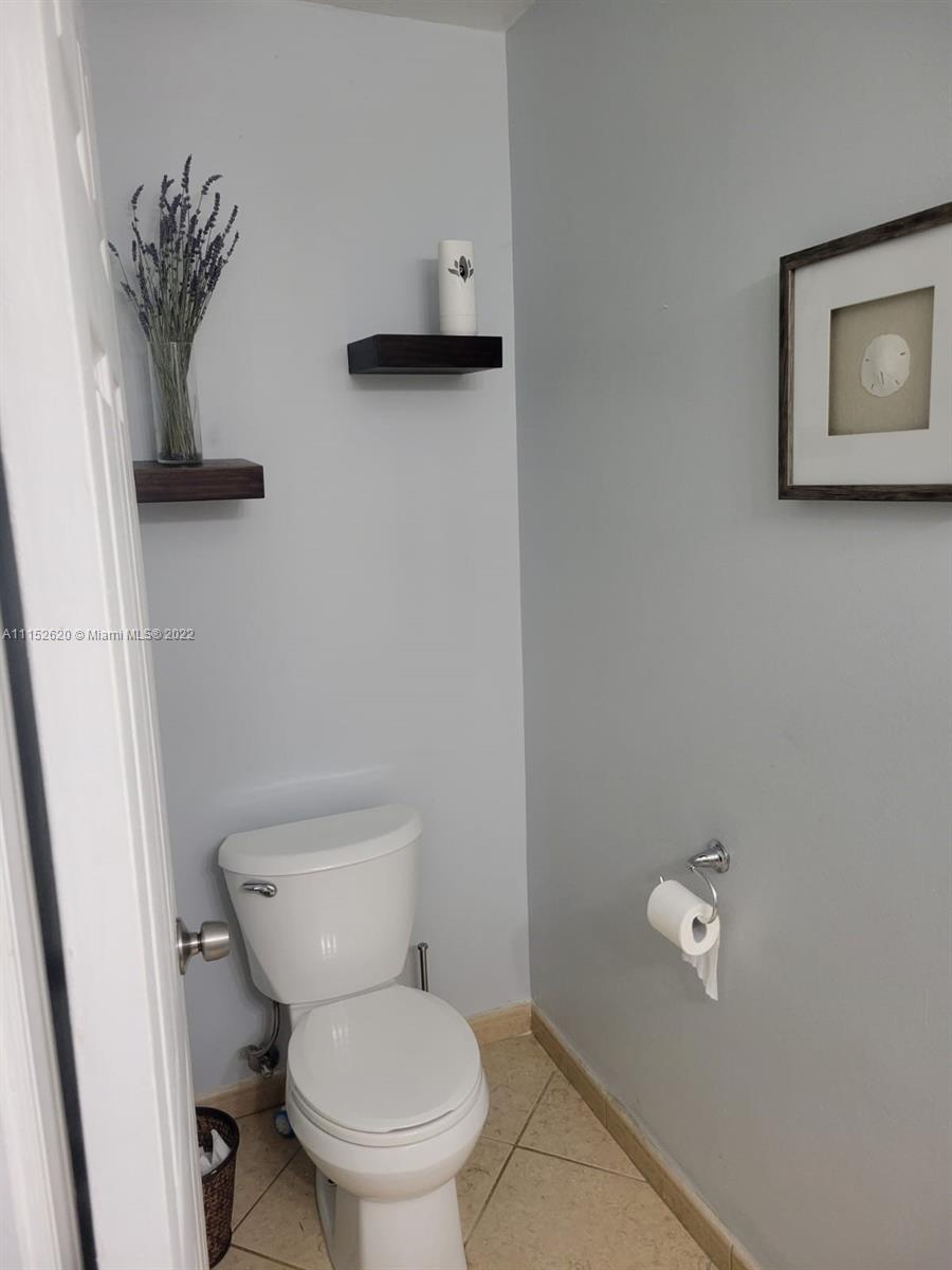 LAGUNA PONDS SEC 2 - Residential