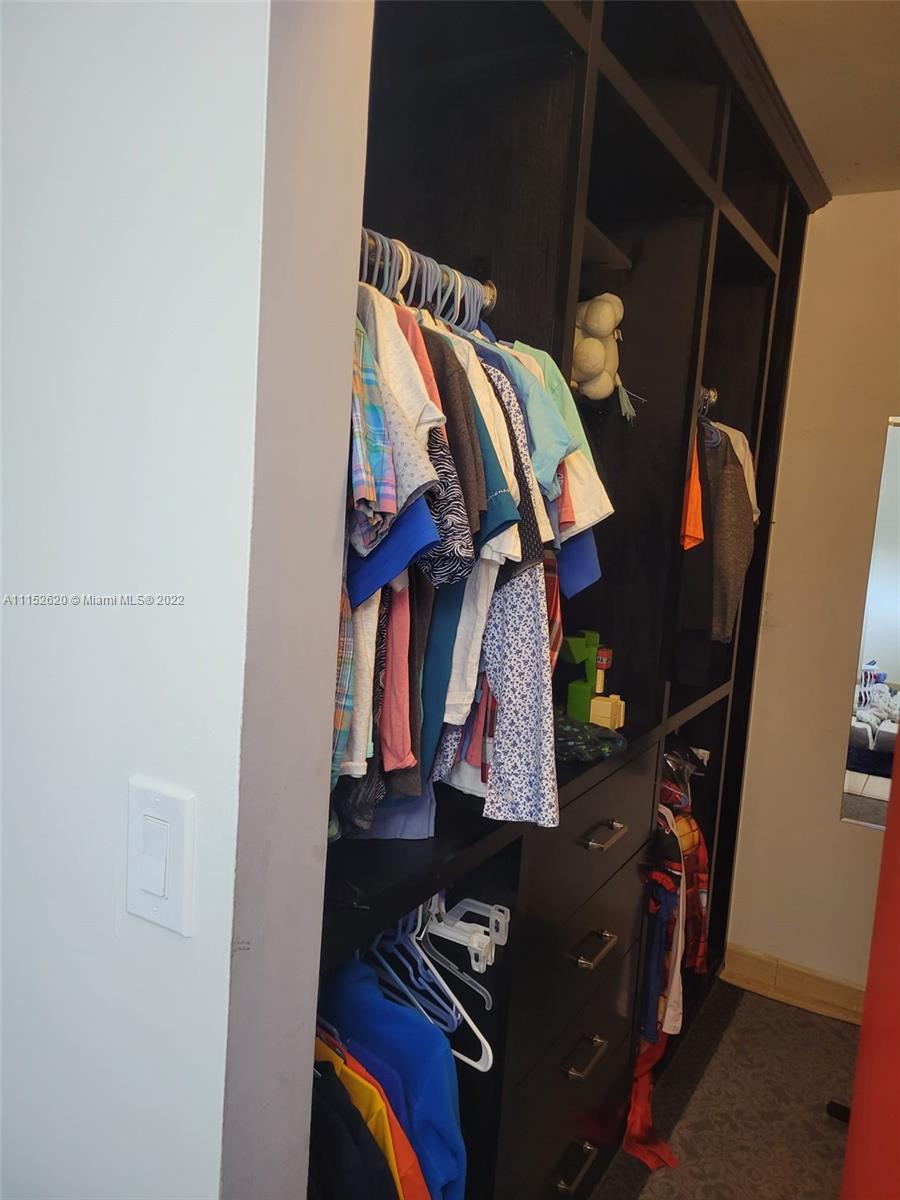 LAGUNA PONDS SEC 2 - Residential