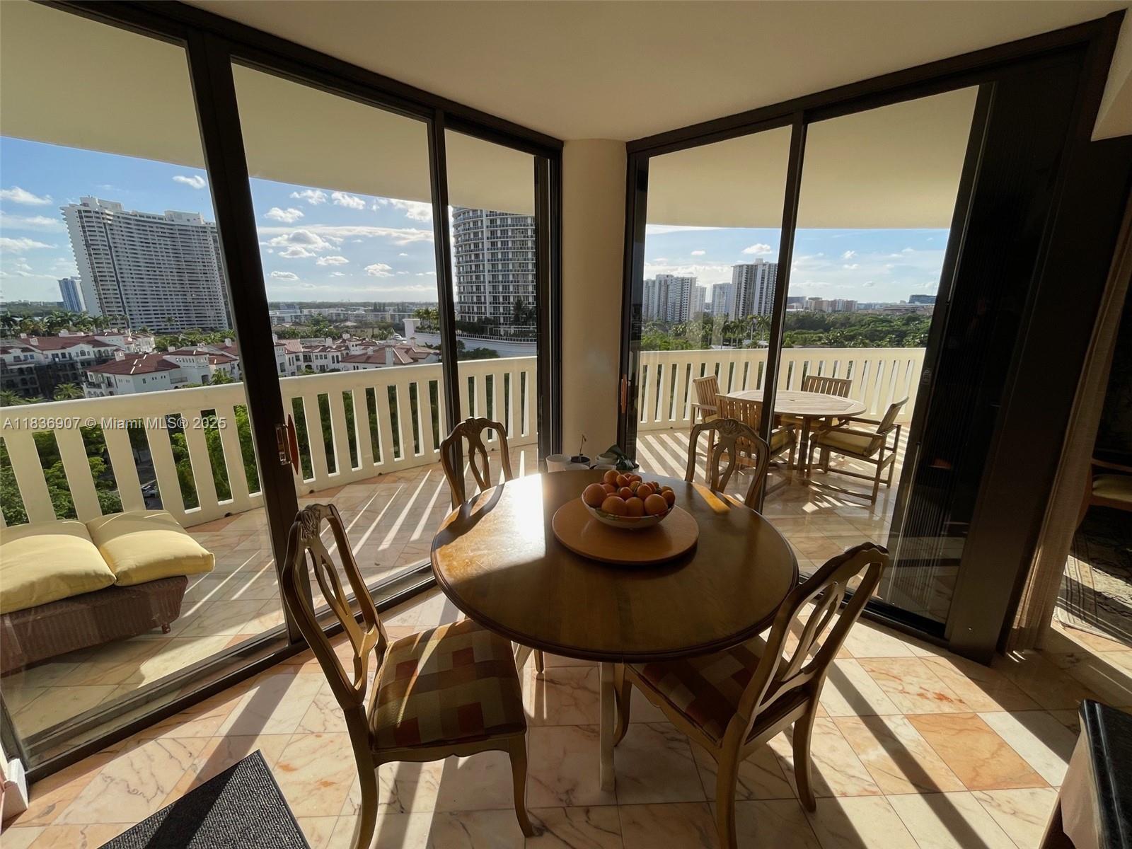 3000 ISL BLVD WILLIAMS IS - Residential