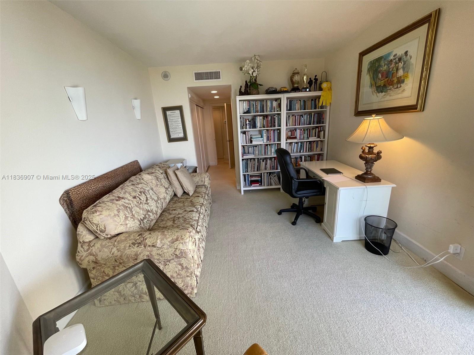 3000 ISL BLVD WILLIAMS IS - Residential