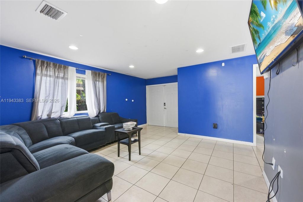 Photo of 5723 SW 40th St, West Park, FL 33023 (MLS # A11943383)