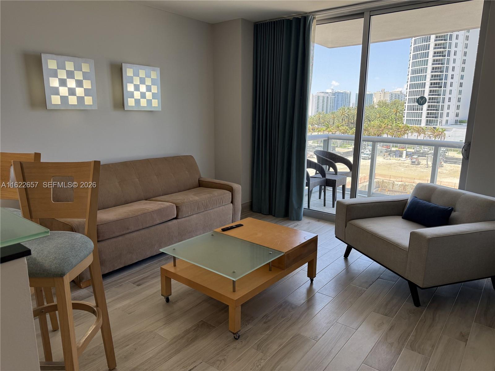 M RESORT RESIDENCES CONDO - Residential