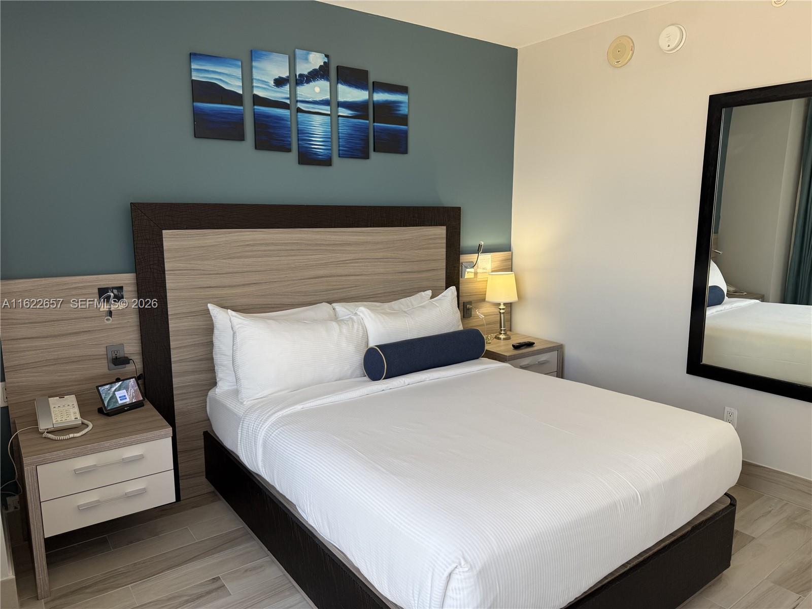 M RESORT RESIDENCES CONDO - Residential