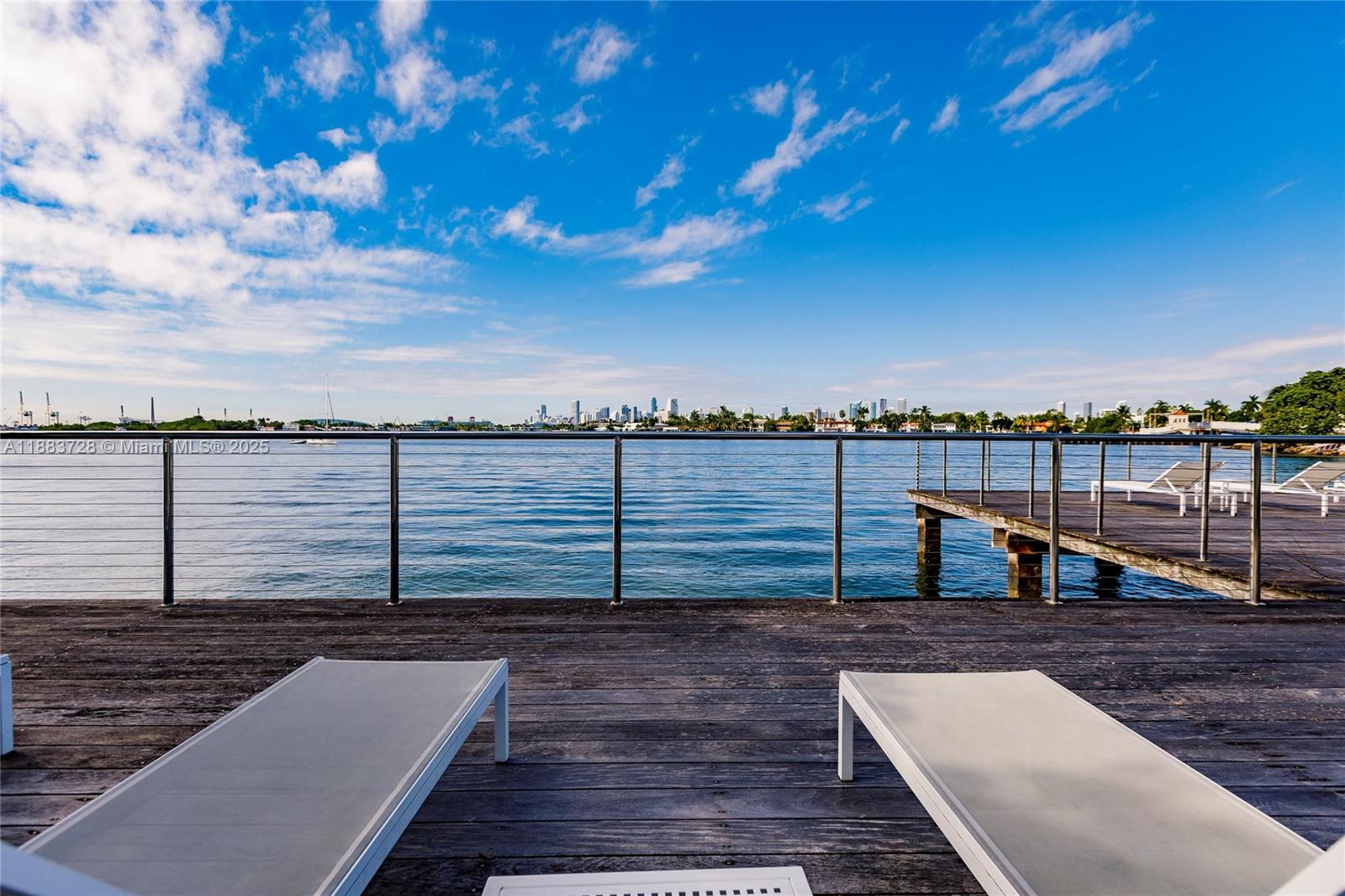 BELLE ISLE - Residential