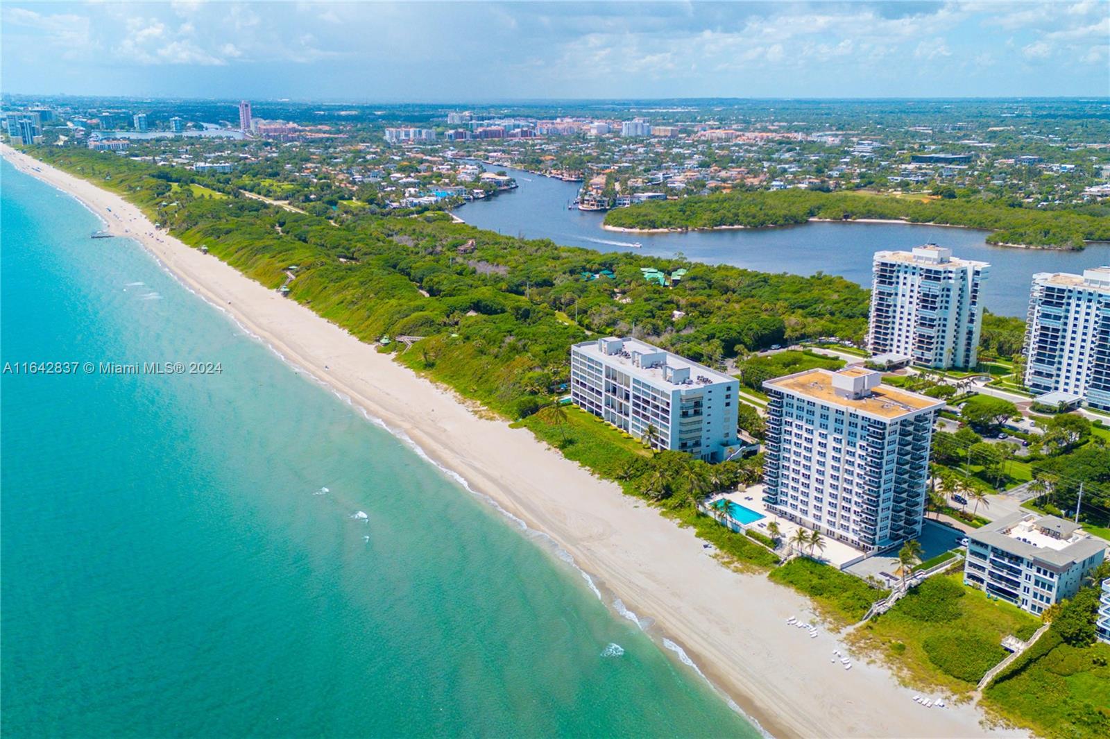 OCEAN REEF TOWERS INC CON - Residential