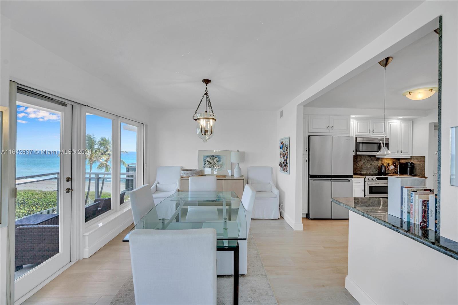 OCEAN REEF TOWERS INC CON - Residential