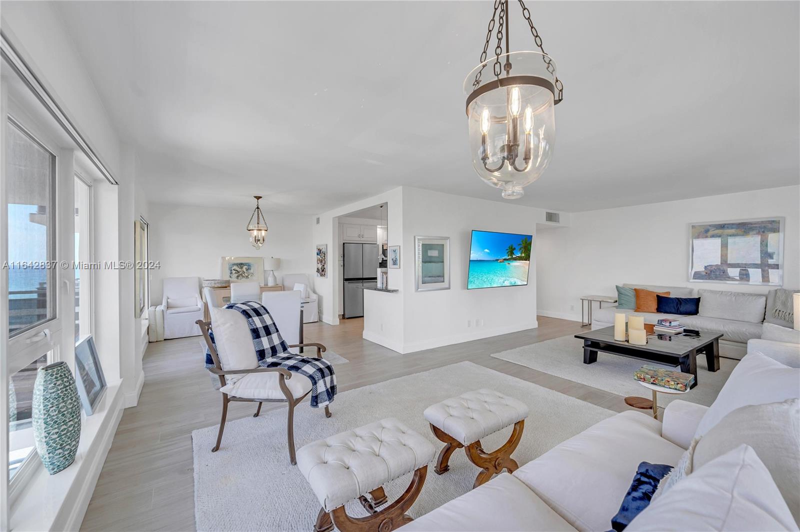 OCEAN REEF TOWERS INC CON - Residential
