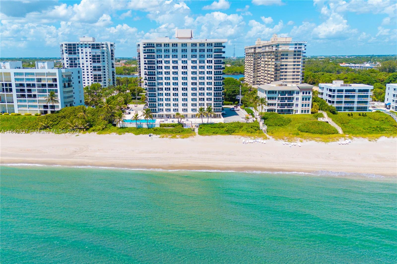 OCEAN REEF TOWERS INC CON - Residential