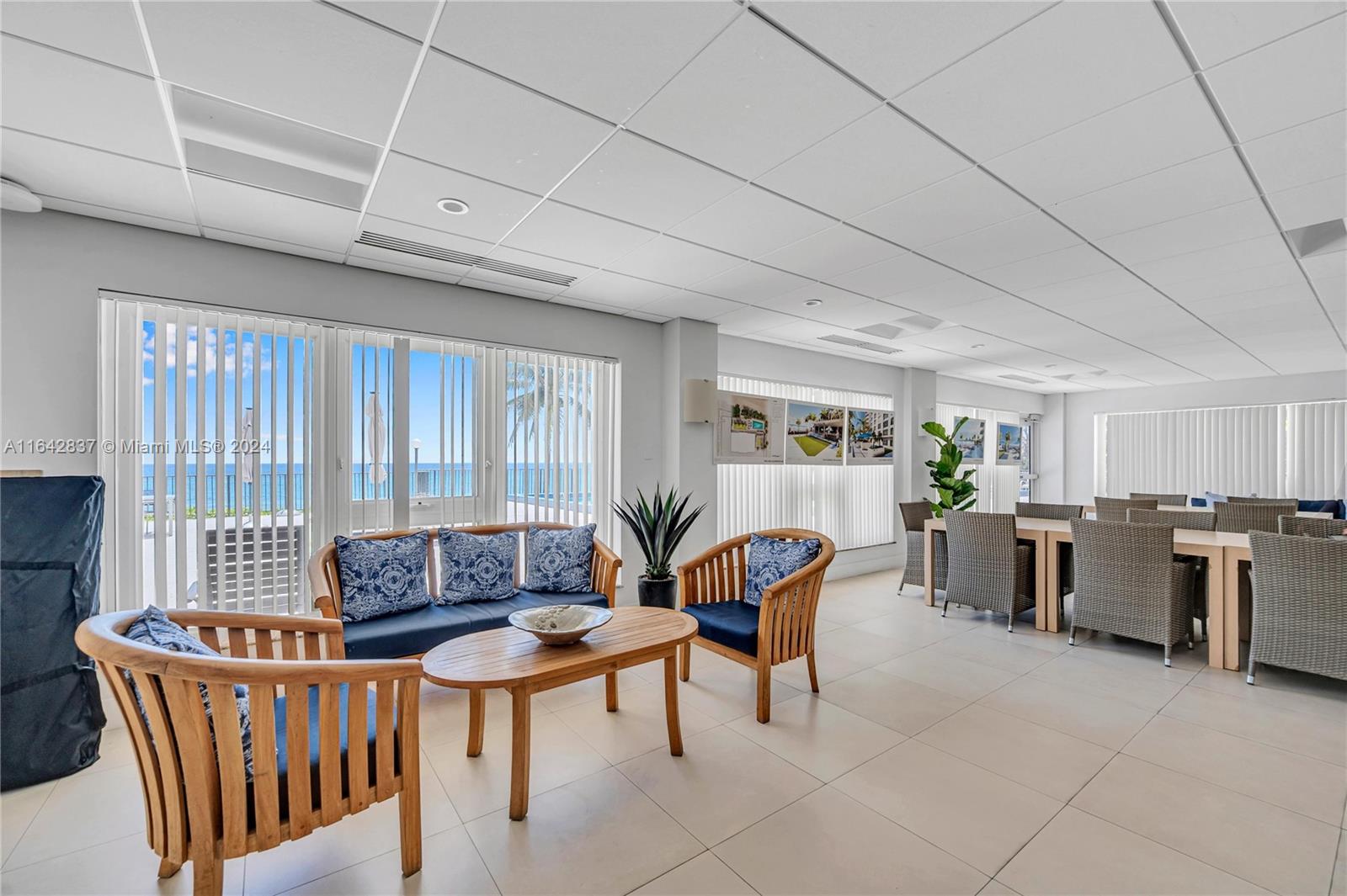 OCEAN REEF TOWERS INC CON - Residential