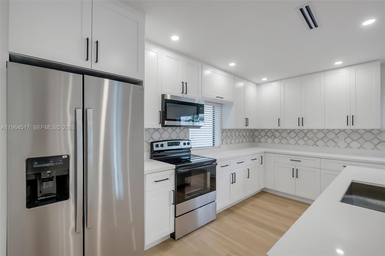 PALM SPRINGS NORTH SEC L - Residential