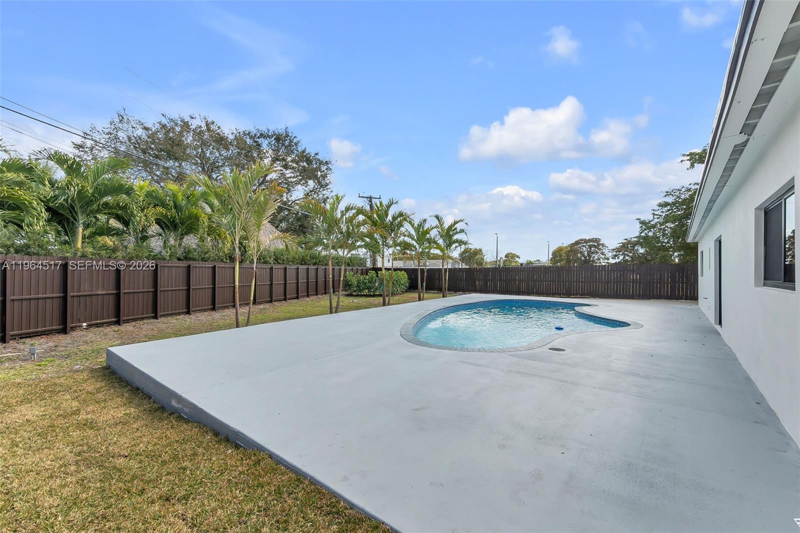 PALM SPRINGS NORTH SEC L - Residential