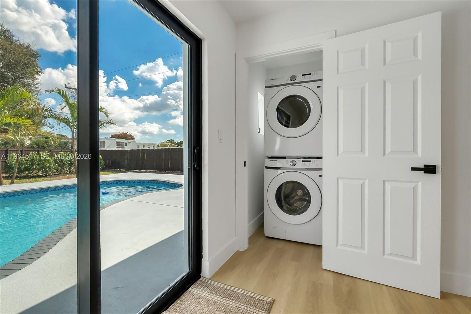 PALM SPRINGS NORTH SEC L - Residential