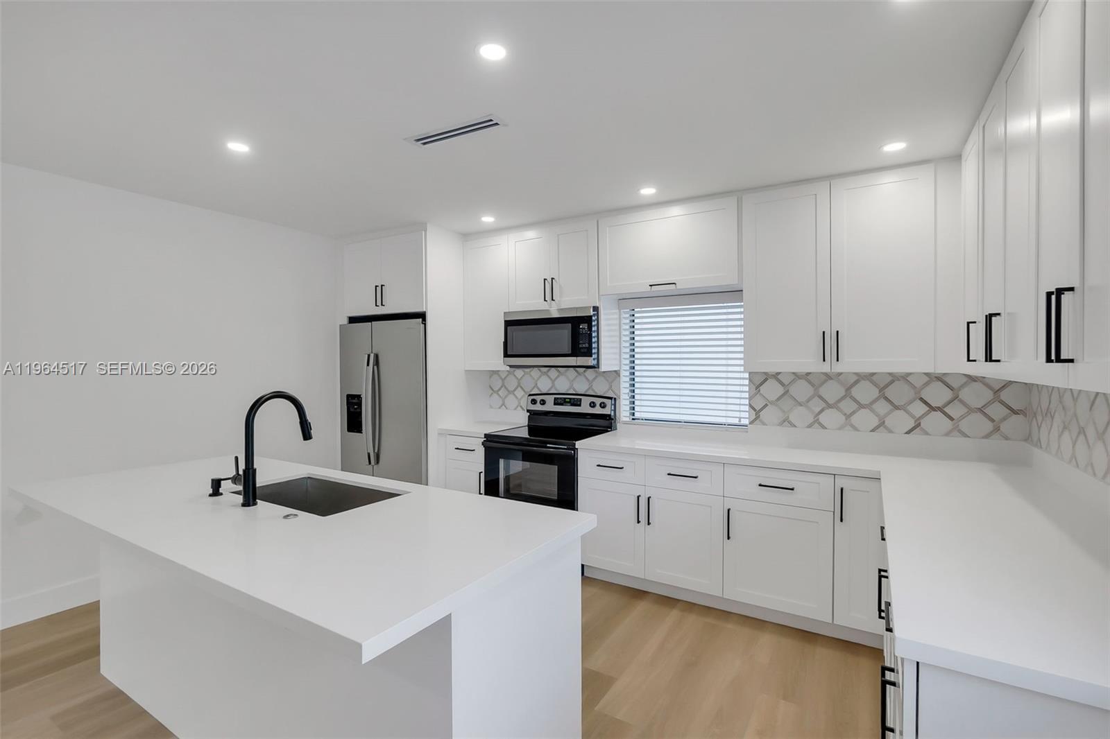 PALM SPRINGS NORTH SEC L - Residential