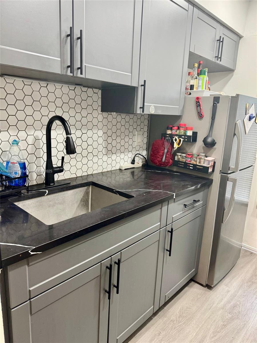 TOWN & COUNTRY APTS CONDO - Residential