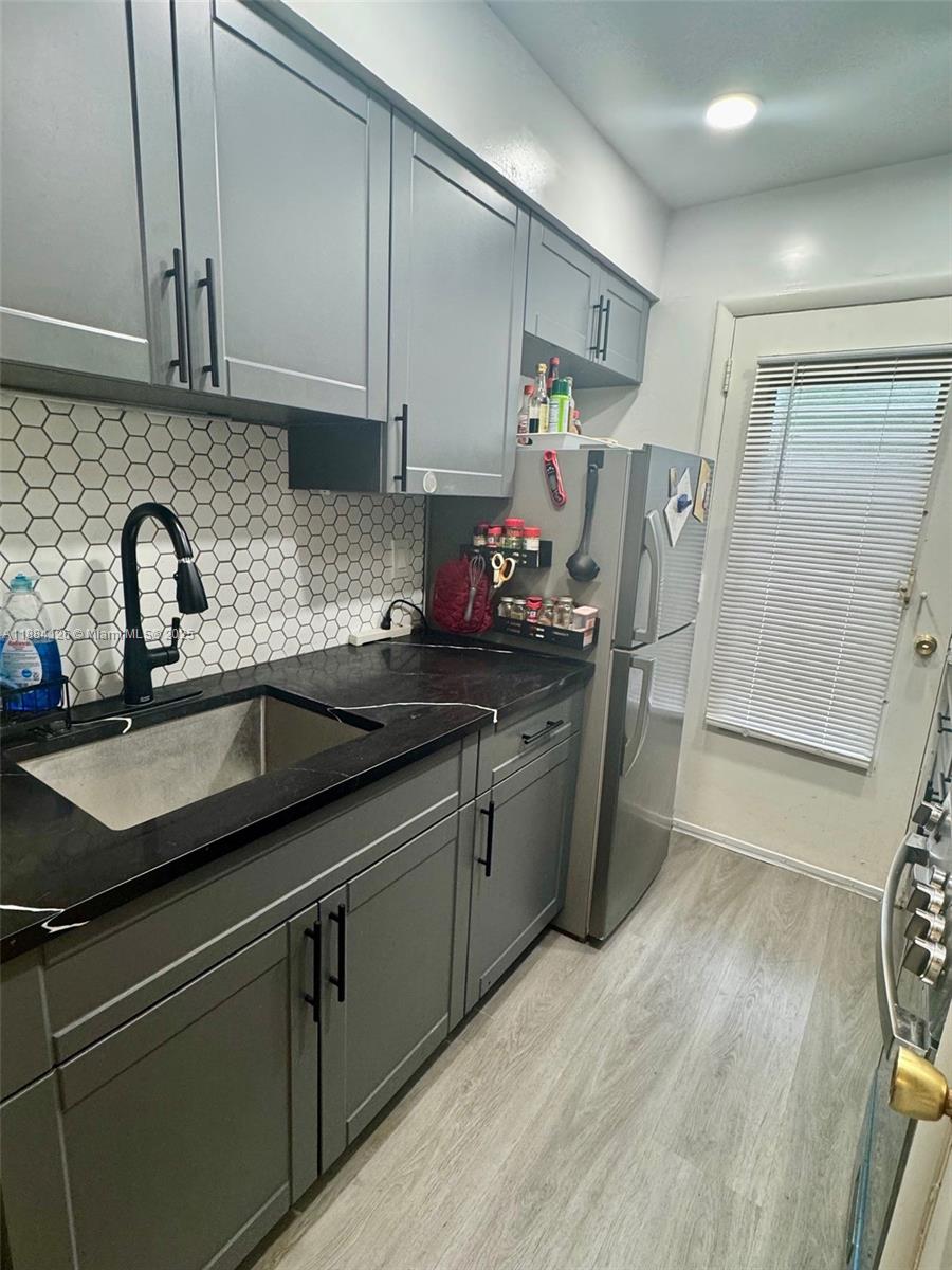 TOWN & COUNTRY APTS CONDO - Residential