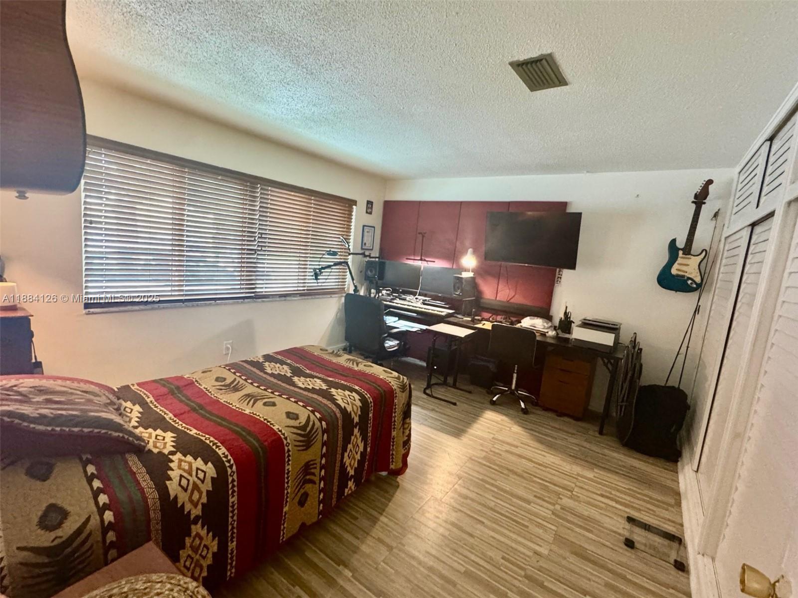 TOWN & COUNTRY APTS CONDO - Residential