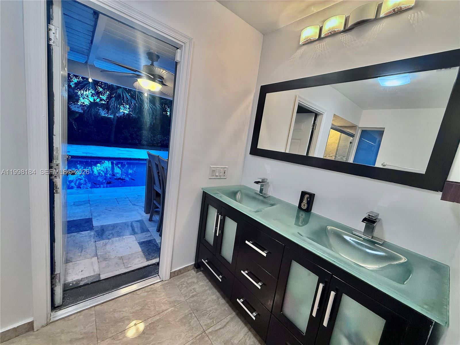 ARROWHEAD GOLF & TENNIS C - Residential