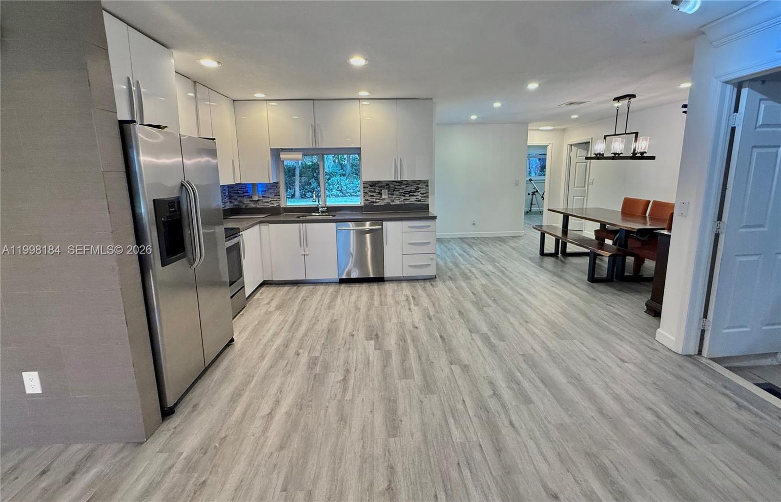 ARROWHEAD GOLF & TENNIS C - Residential