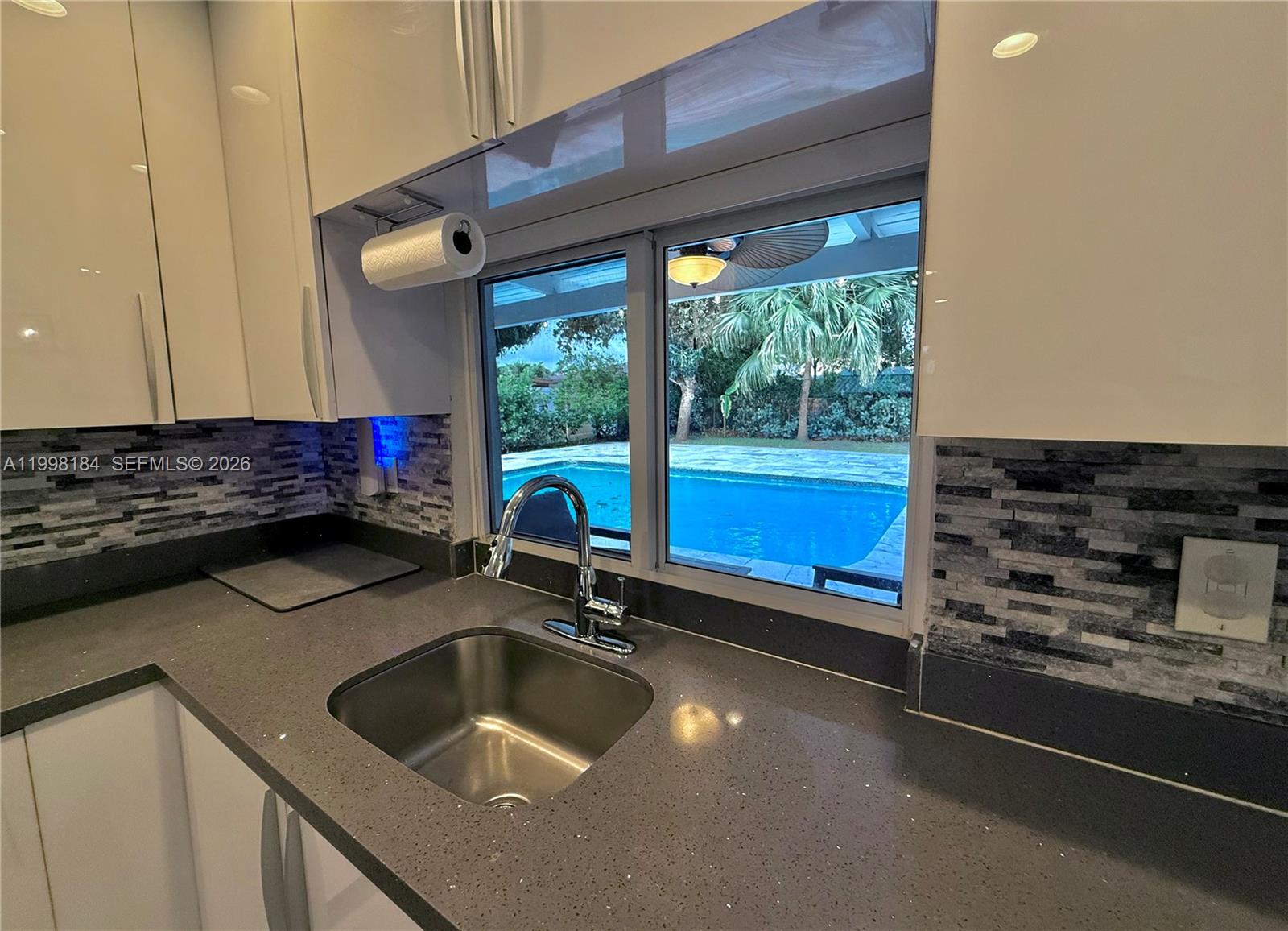 ARROWHEAD GOLF & TENNIS C - Residential