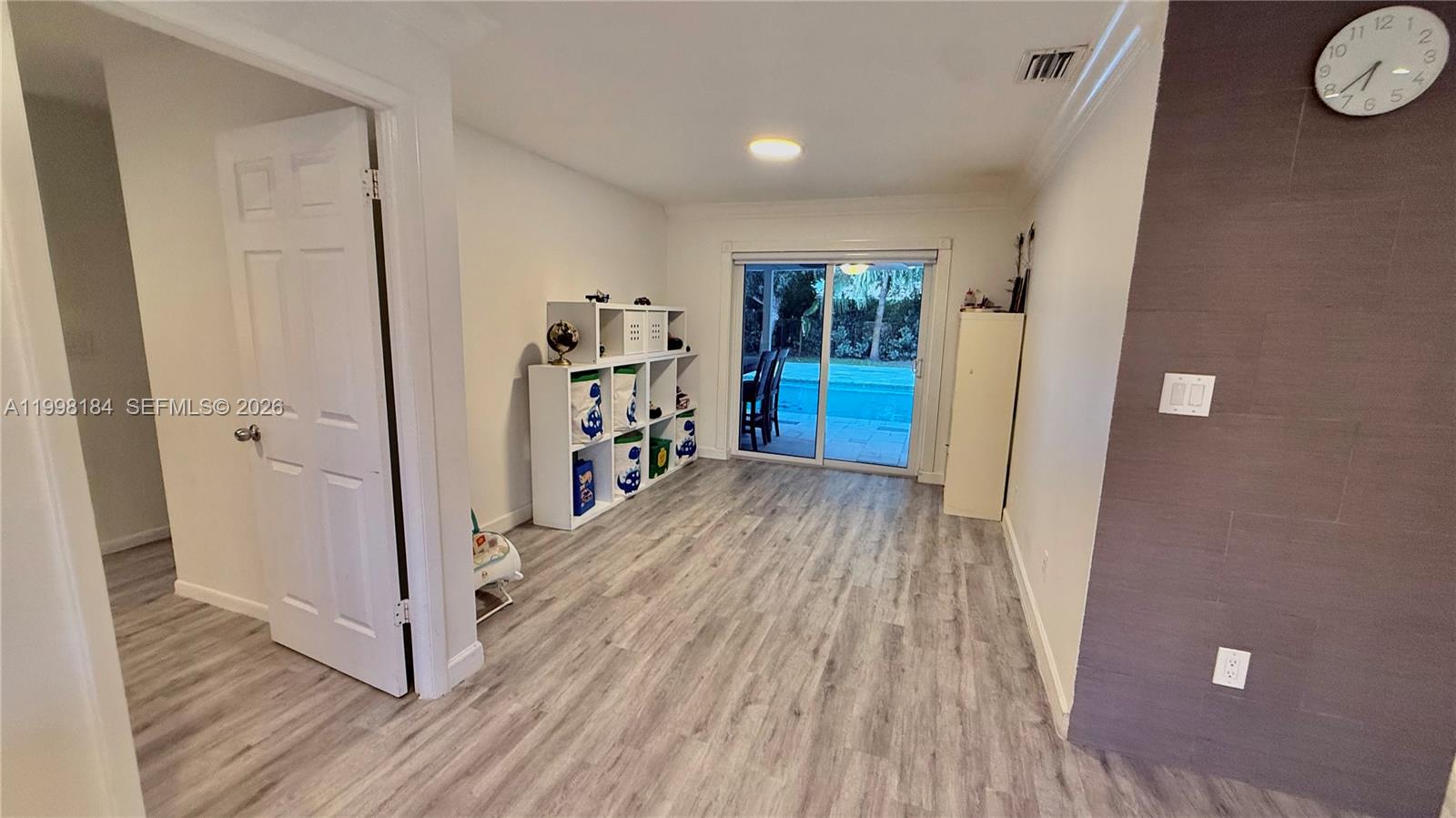 ARROWHEAD GOLF & TENNIS C - Residential