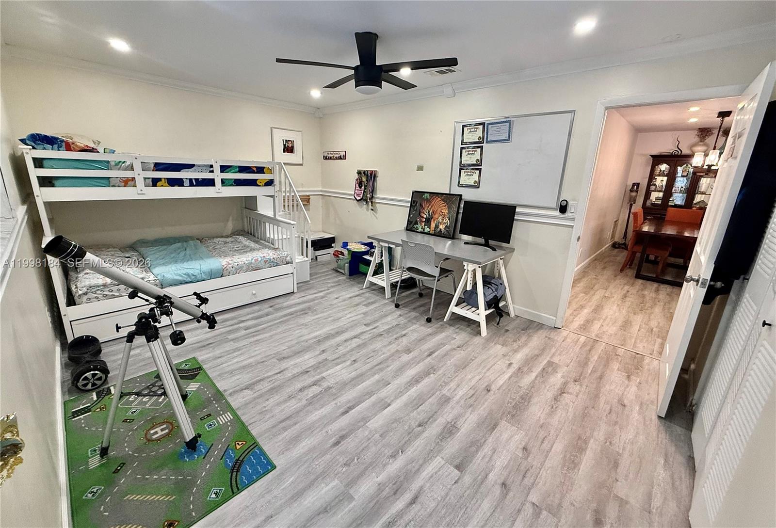 ARROWHEAD GOLF & TENNIS C - Residential