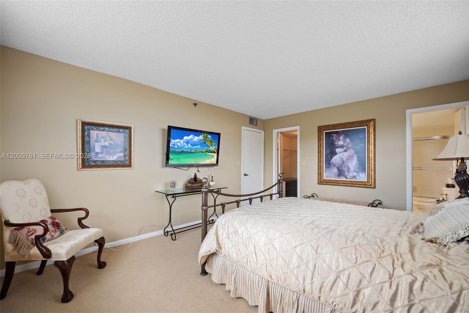 ROLLING HILLS Golf - Residential