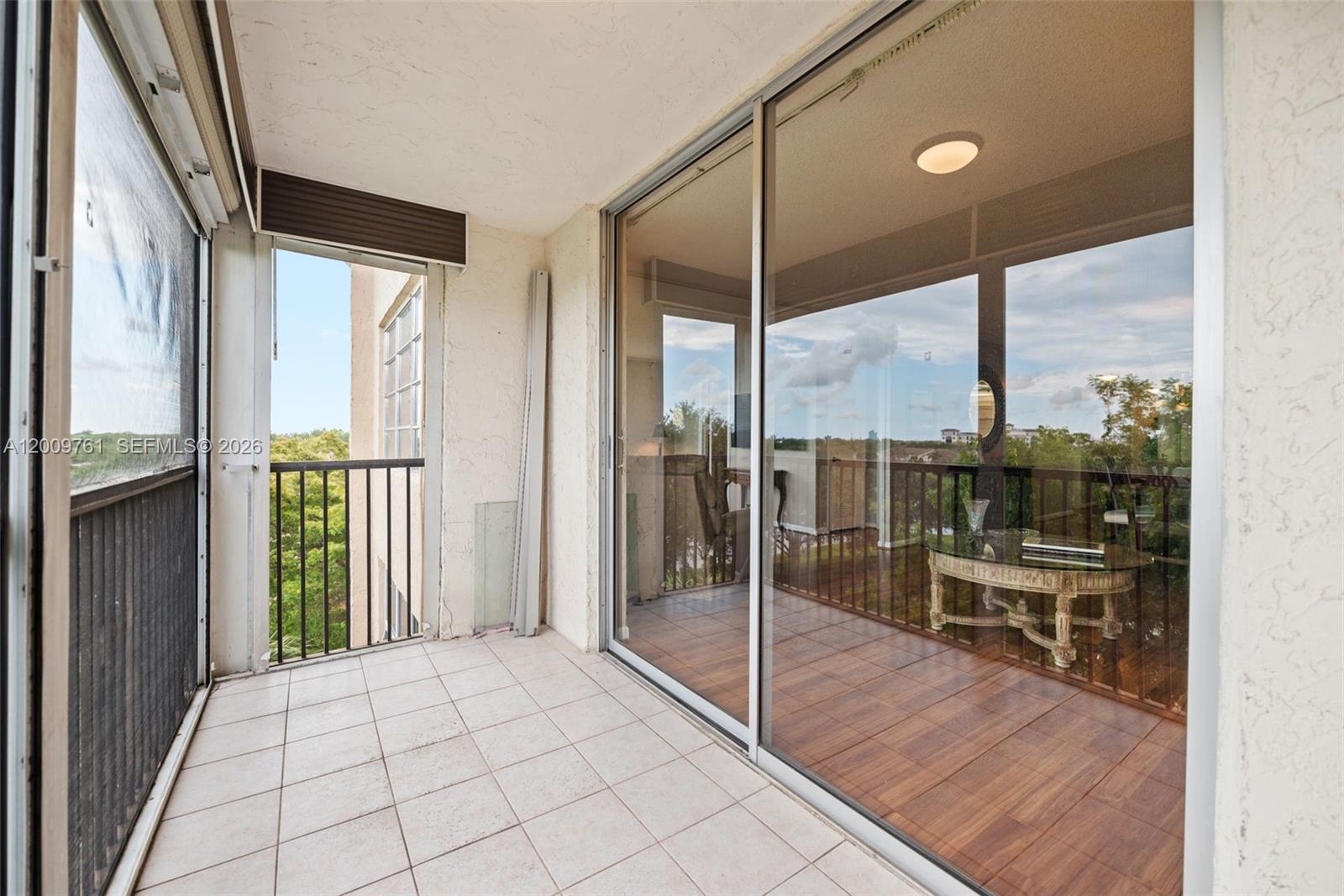 ROLLING HILLS Golf - Residential