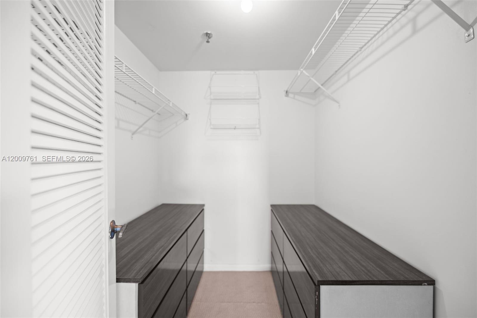 ROLLING HILLS Golf - Residential