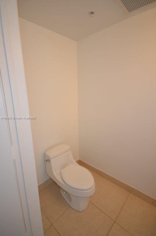 CASA COSTA CONDO - Residential Lease