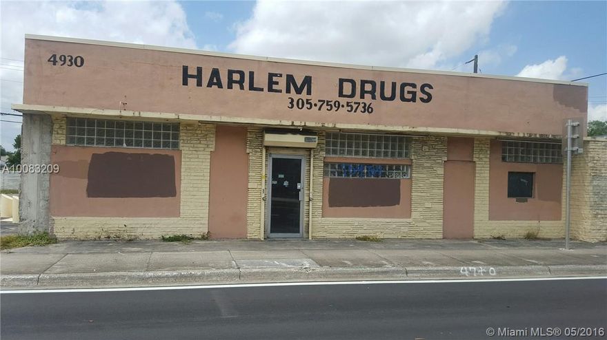 3 properties for the price of 425k, 4900-4928 and 4940 NW 7th Av for a total of 3725 interior square feet and 14,250 square foot lot. Properties are in need of TLC, great location for retail, day care, grocery store, etc...