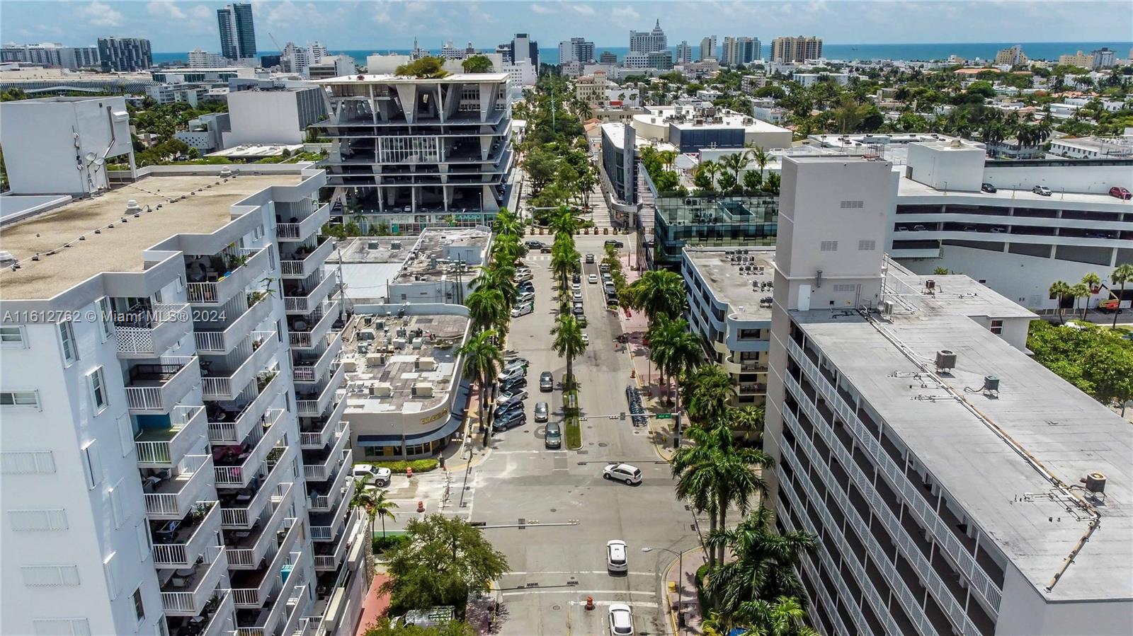 LINCOLN TOWERS CONDO - Residential Lease