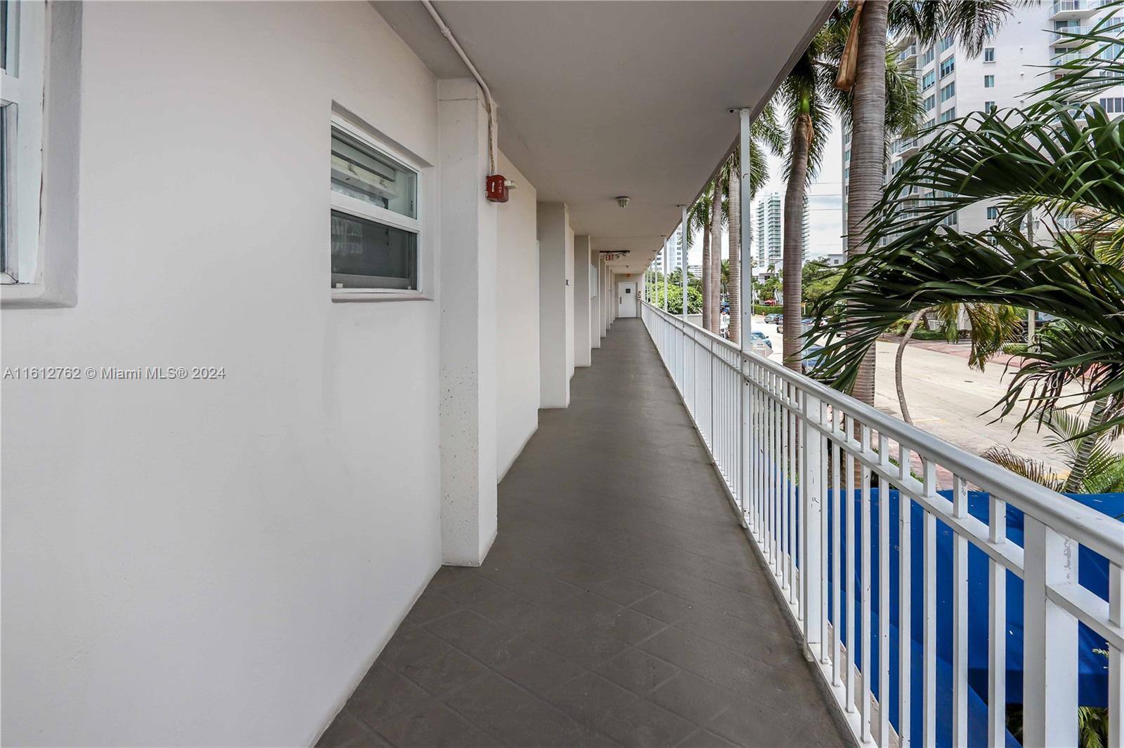 LINCOLN TOWERS CONDO - Residential Lease