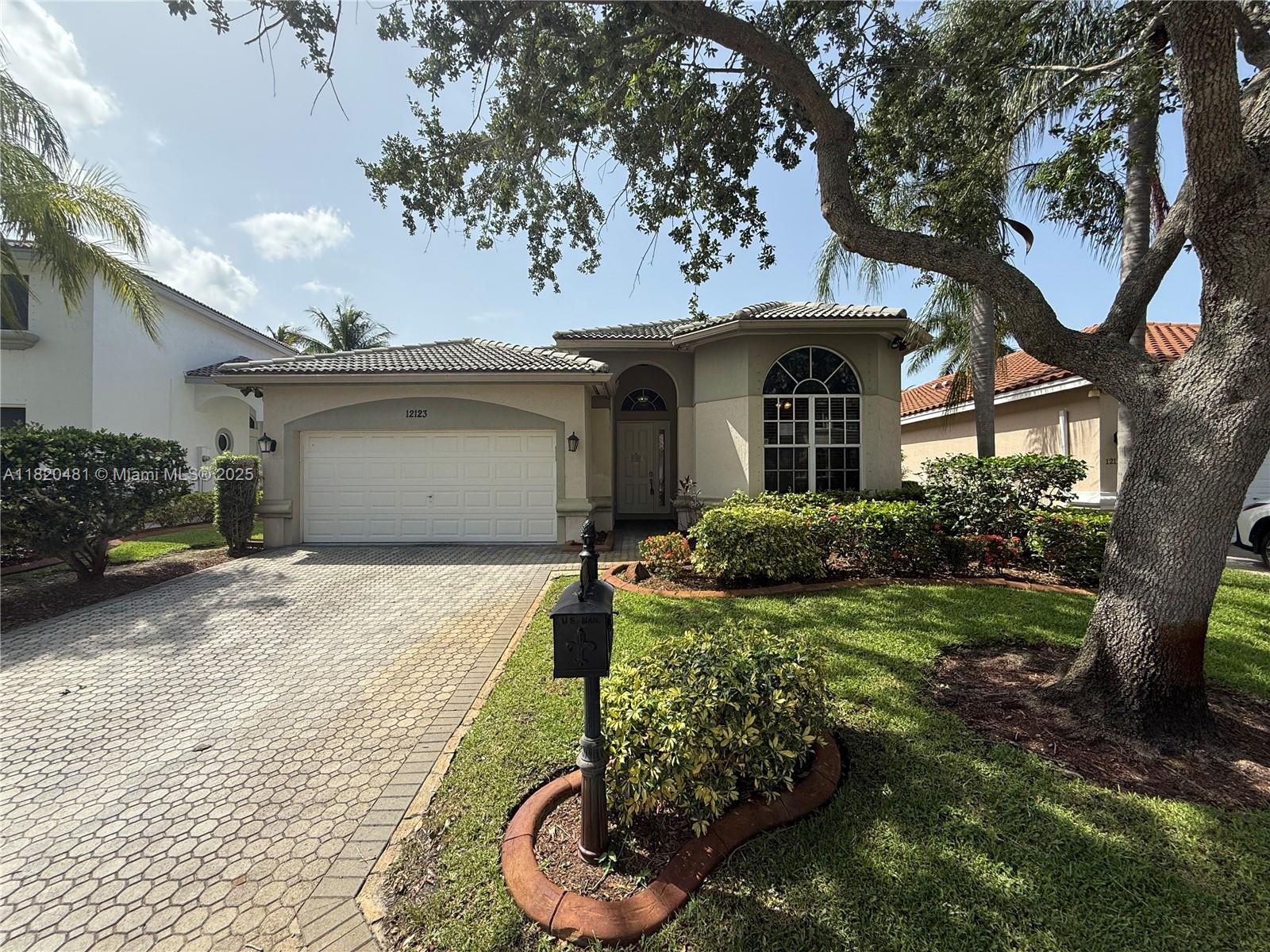 12123 NW 15th Ct