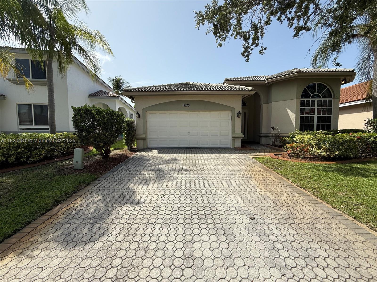 12123 NW 15th Ct